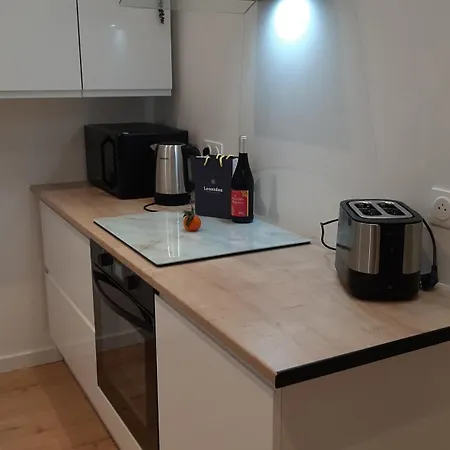 Apartment Au Sommet Virtonnais, 4p Sous Les Etoiles De Gaume Virton